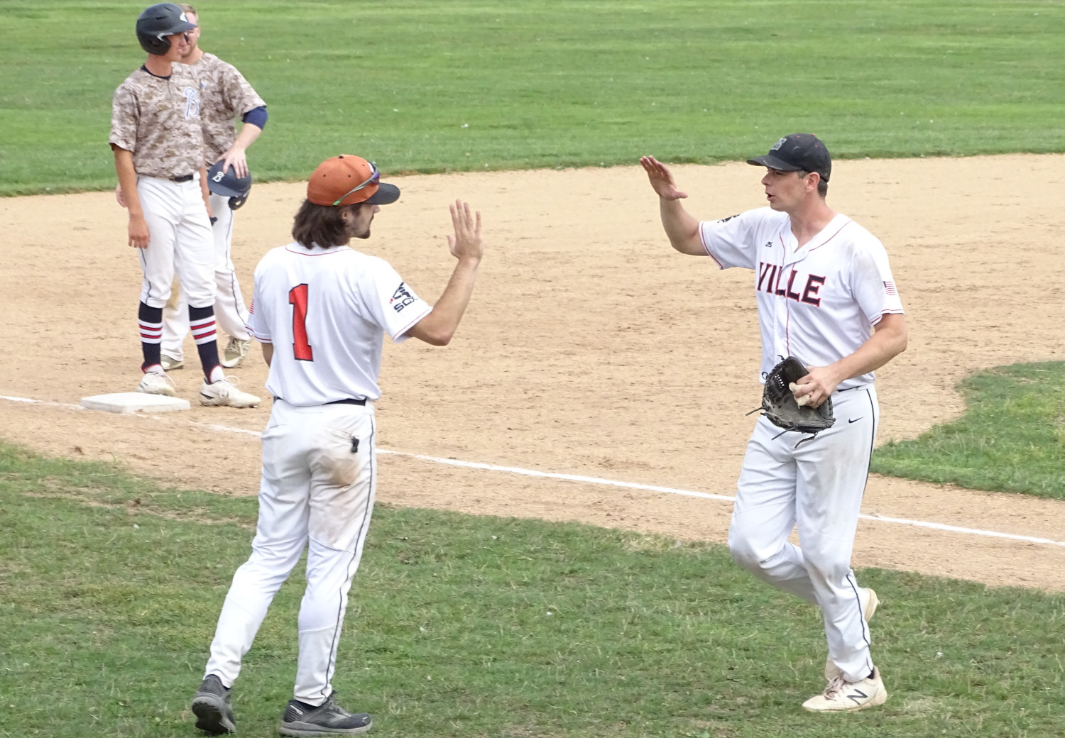 McGrath gives Black Sox a boost in Stan Musial East Coast World Series Sports on CT69